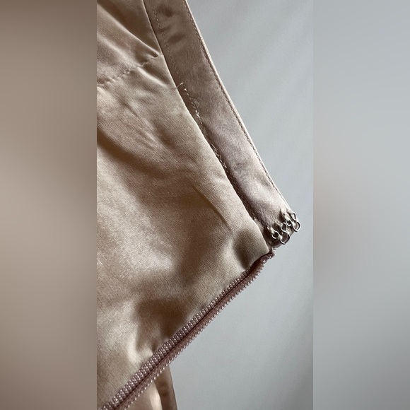 Cache Gold halter dress size 2 - Picture 5 of 9